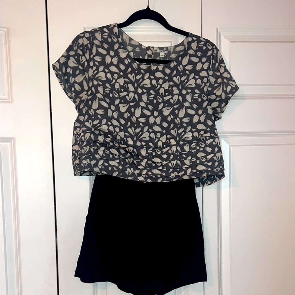 Gray and White Patterned Romper Hollister